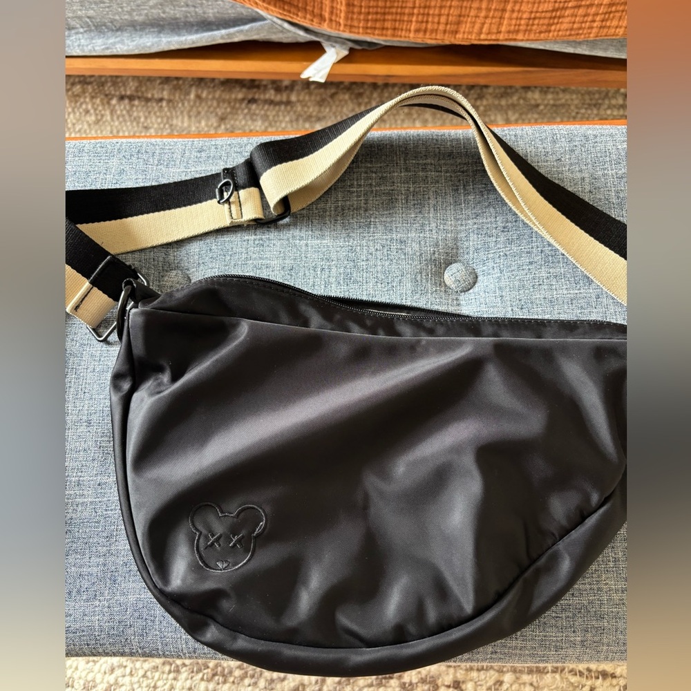 City Mouse NY Black Crossbody Diaper Bag